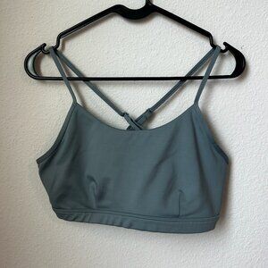 ALO Yoga Intrigue Cutout Airlift Sports Bra - Cactus, Large